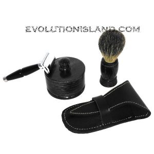 DE Safety Razor handmade with Black Buﬀalo Horn handle Shaving Set